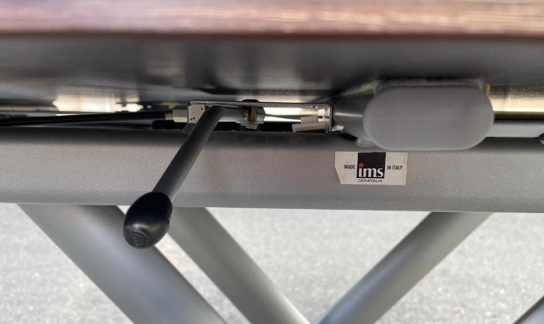 大阪京都限定 イタリア ドミタリア 伸長・昇降式 モダンダイニングテーブル