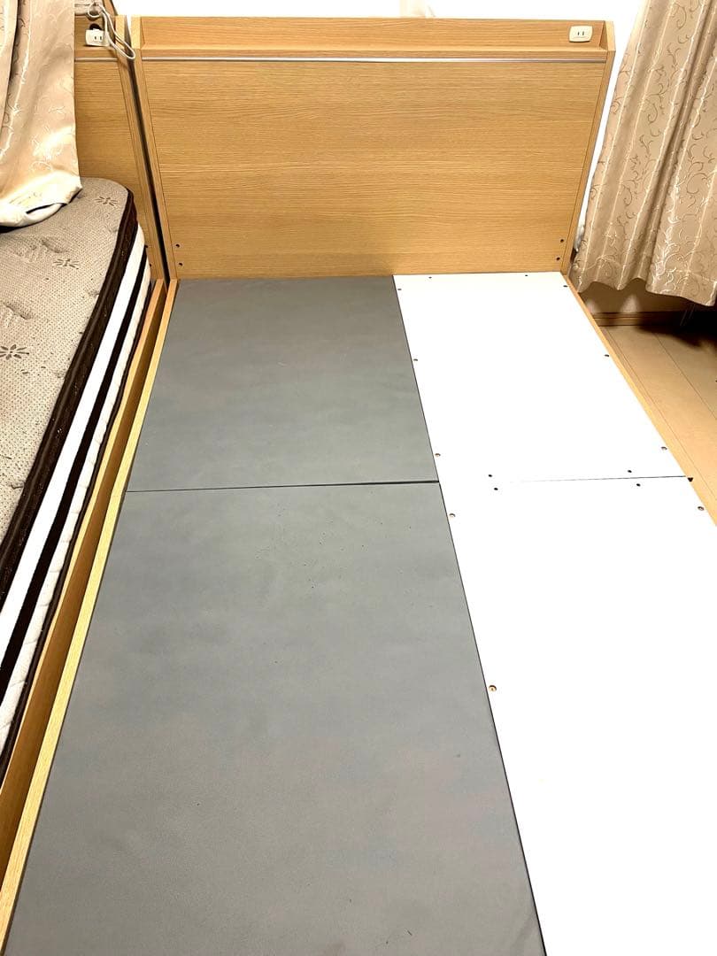 【手渡し】ニトリ　セミダブルベッド　フレームのみ　チェストベッド