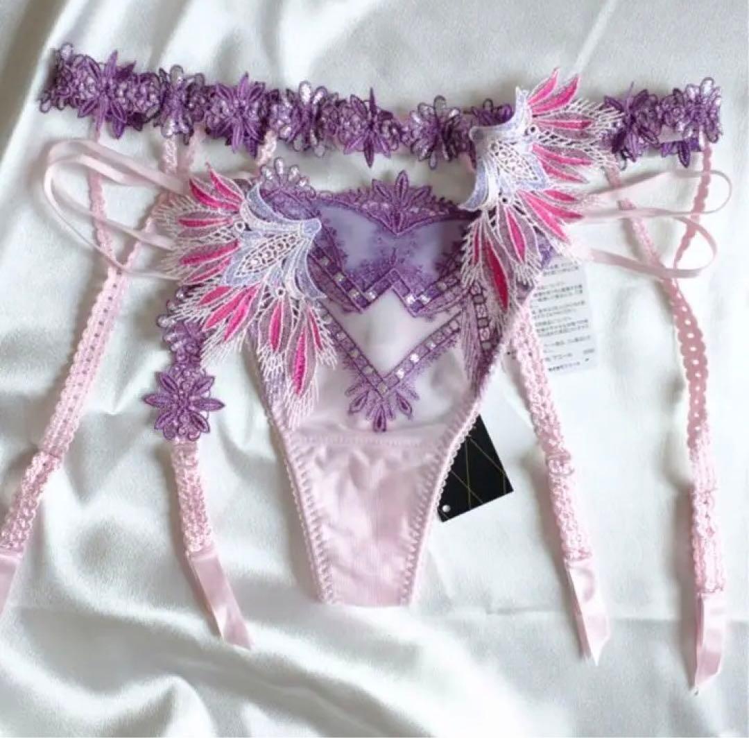 サルート79 店舗限定　ガーターベルト&ソングM PIカラー