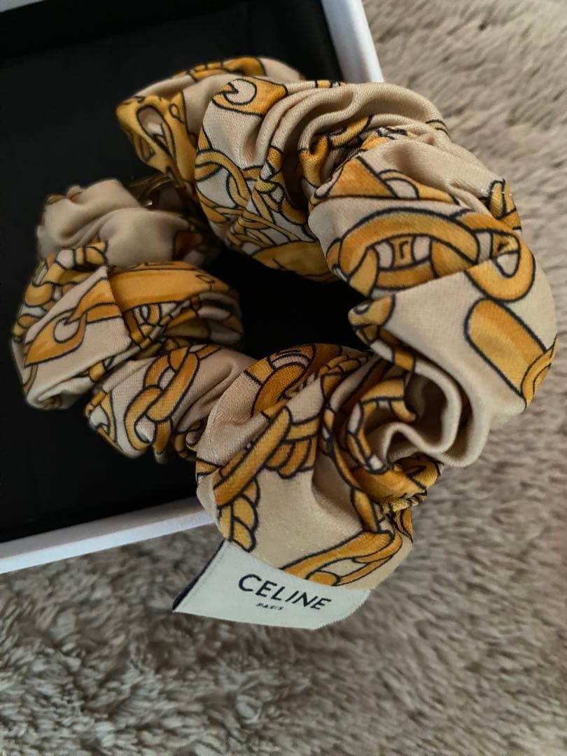 CELINE チェーン柄 ヘアシュシュ