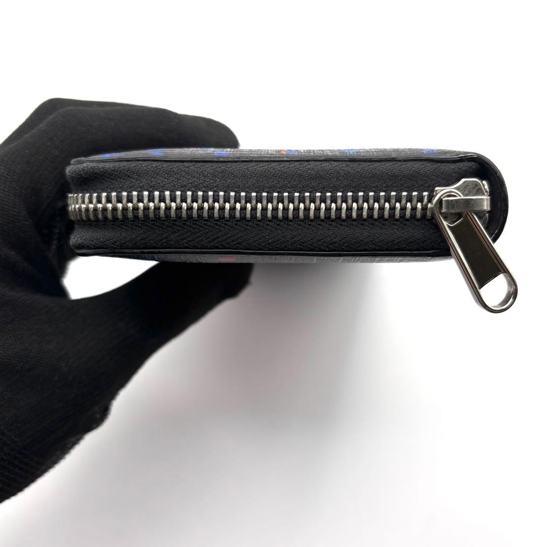 希少 グッチ 長財布 3Dアートプリント ラウンドファスナーレザー ブラック