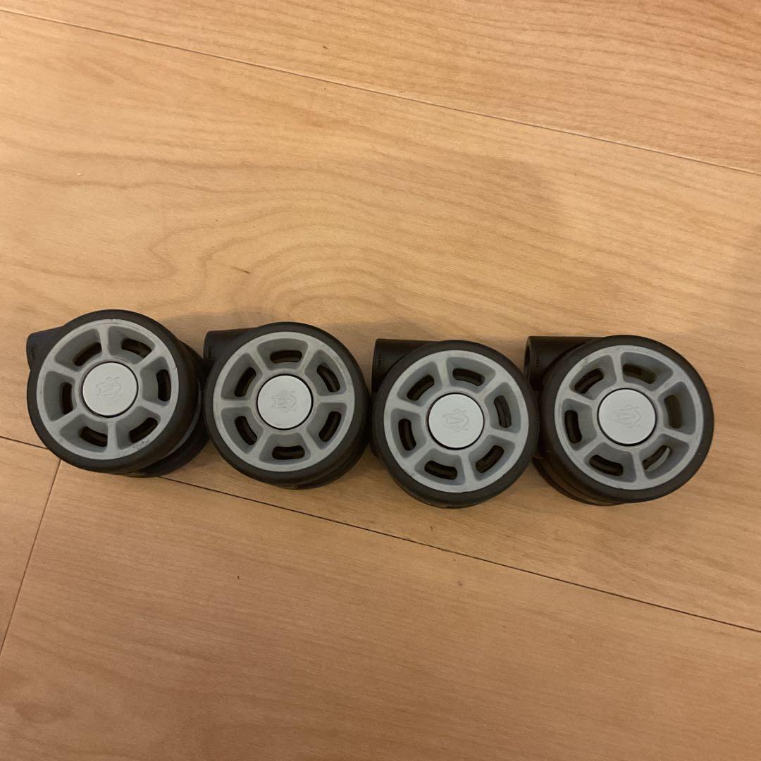 RIMOWA リモワ ホイール キャスター タイヤ