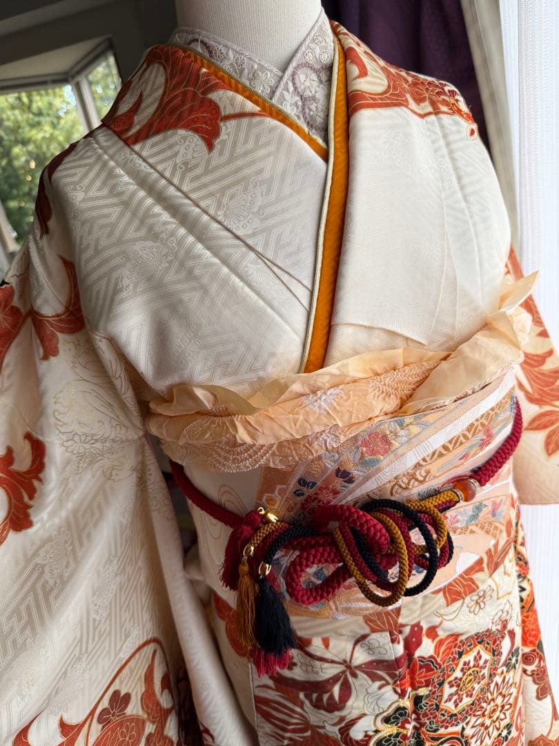 振袖フルセット アイボリーホワイト×オレンジ×ゴールド 金駒刺繍