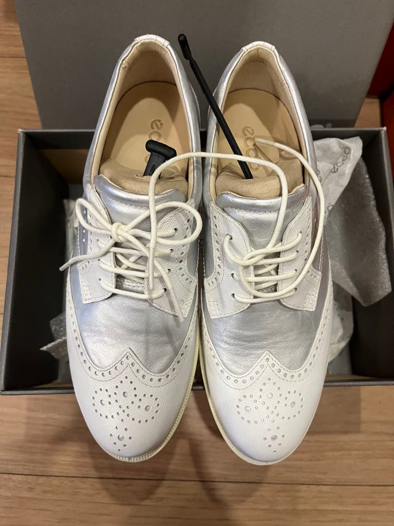 ecco ゴルフシューズ 女性用 ホワイト/シルバー