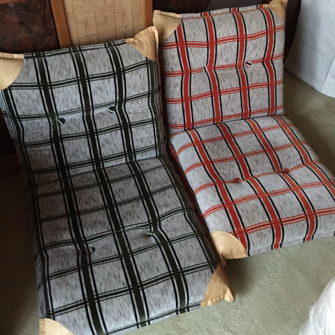 座椅子 赤 緑　※単品取り扱い