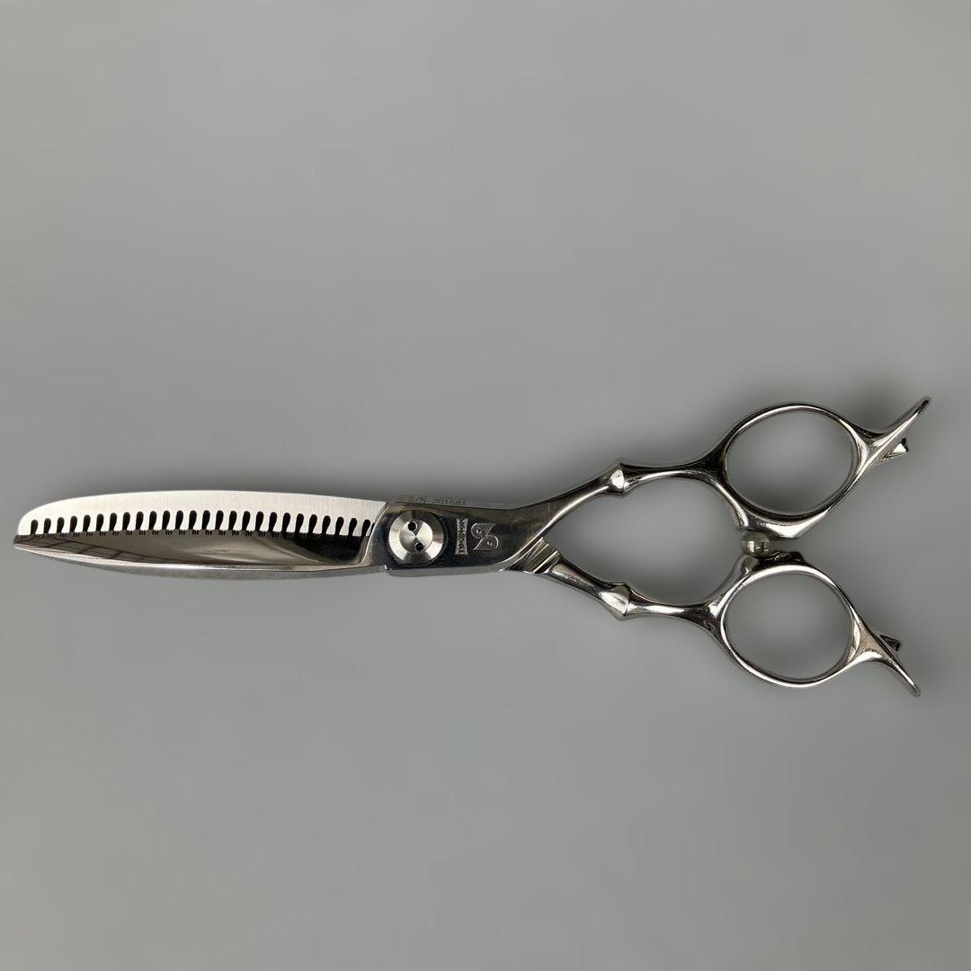 トギノン　ダイナザウルス 　6.1インチ　セニング70%