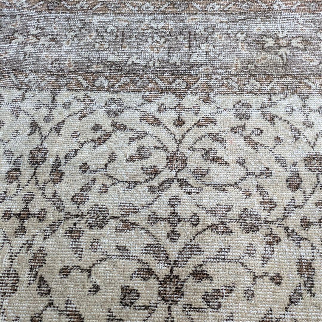 93×128 シンプルボタニカル　ベージュ×ブラウントルコヴィンテージラグ