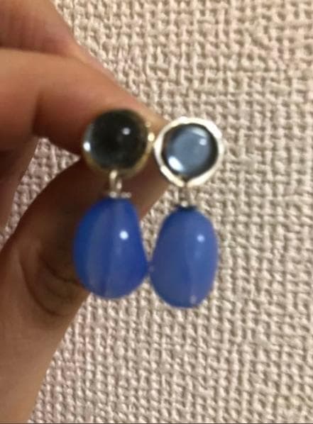 は*ゆ様 【美品】ピアス セシル エ ジャンヌ / バイカラーピアス ブルー　大