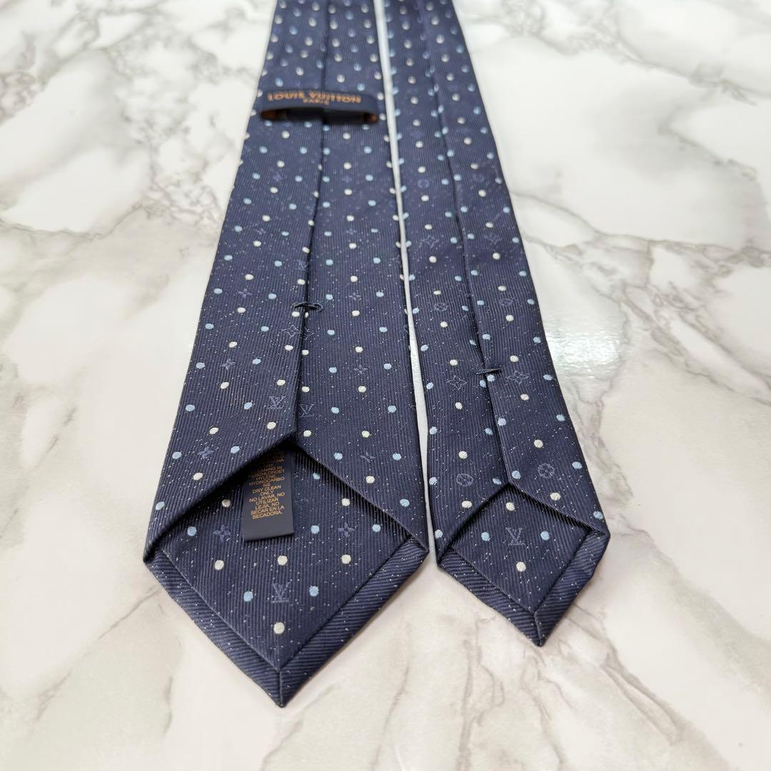 ✨極美品✨ 現行 LOUISVUITTON ネクタイ シルク100% モノグラム
