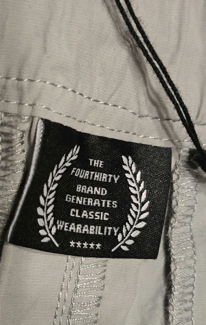 【早い者勝・極美品】430フォーサーティー メンズナイロンパンツ L 超撥水