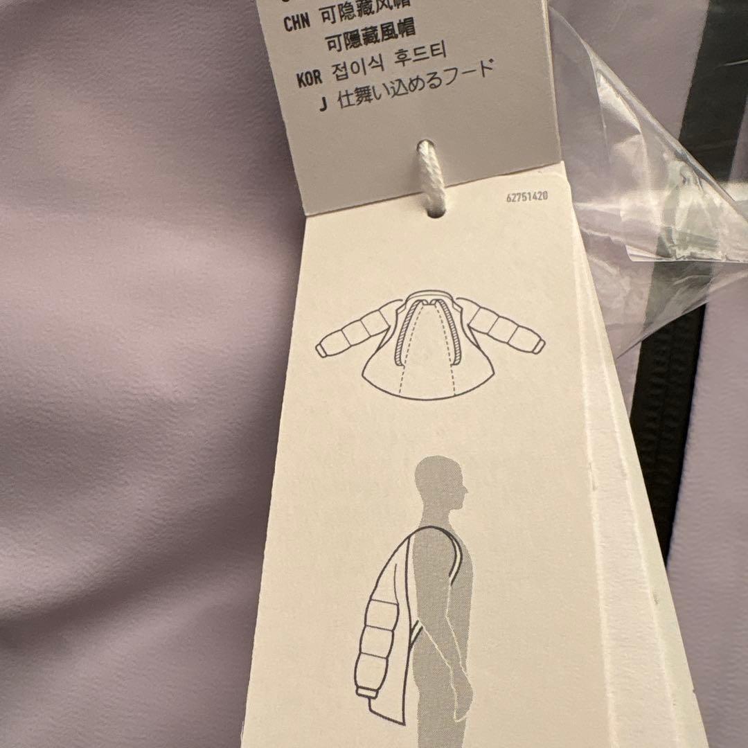 新品タグ付き　アディダス　ジャンパー　防水　防風