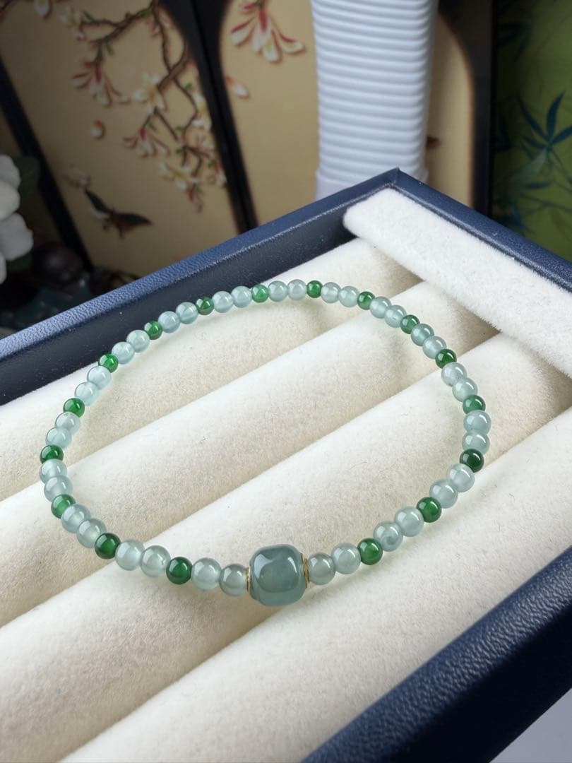 美品❣️天然本翡翠　高氷種、18k【転運】路路通双色小粒ブレスレット　鑑定書付き