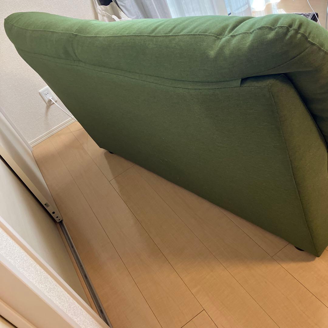 グリーンファブリック2人掛けソファ