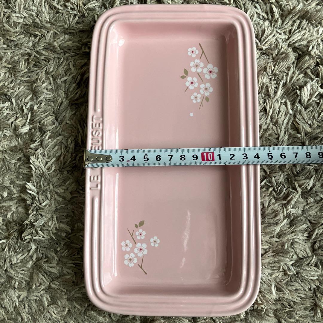 レクタンギュラープレート　桜　sakura ル・クルーゼ　LE CREUSET