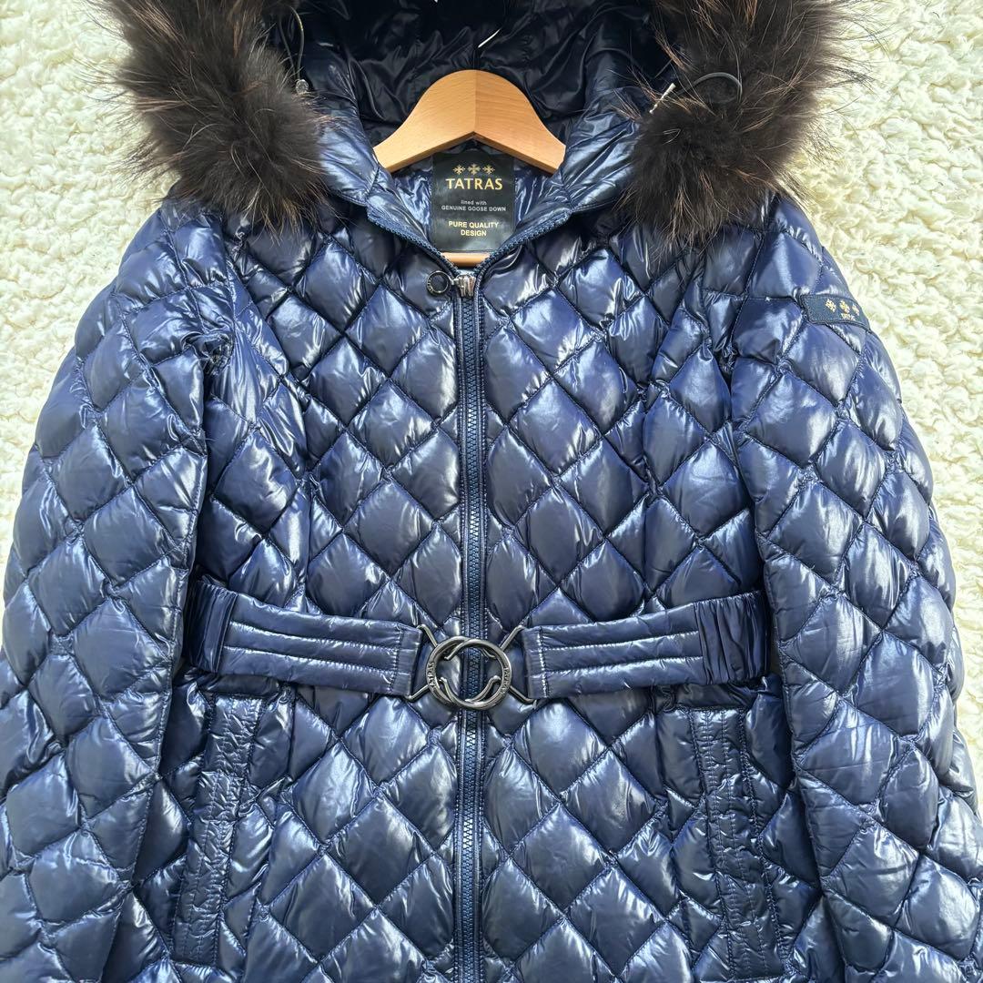 ぱどのん　タトラス ダウンコート 紺　02 Ｍ　ラクーンファー　ベルト