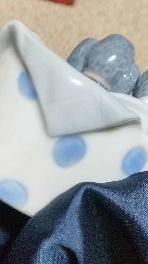 フィギュリン 双子のプードル