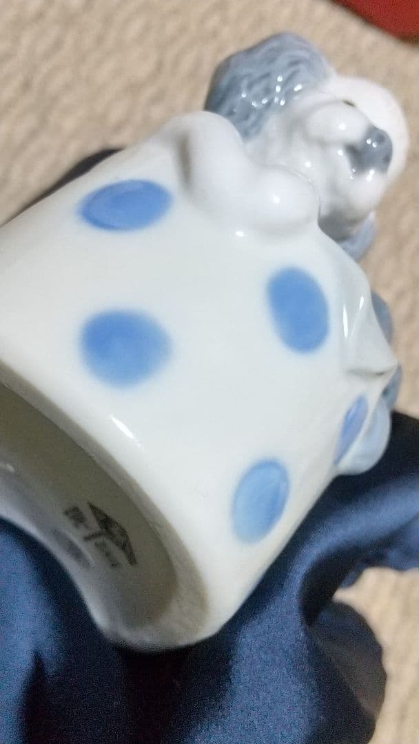 フィギュリン 双子のプードル