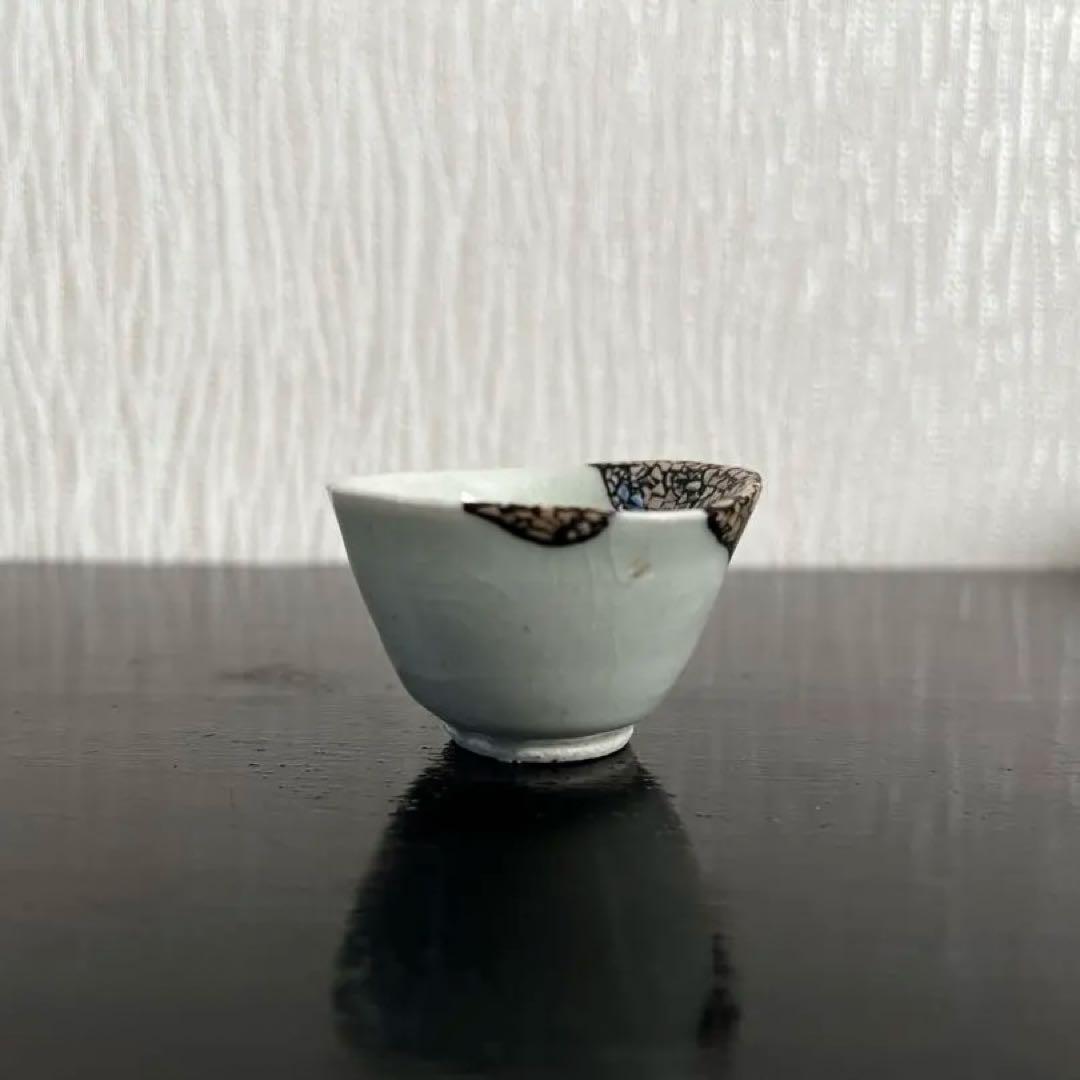 初期伊万里　白磁小盃　金継ぎ