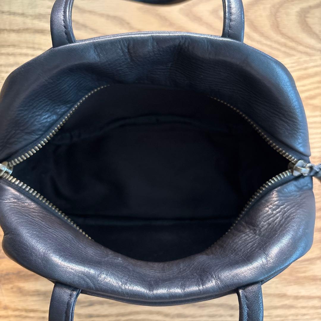 < a >アー Boston S size / Black