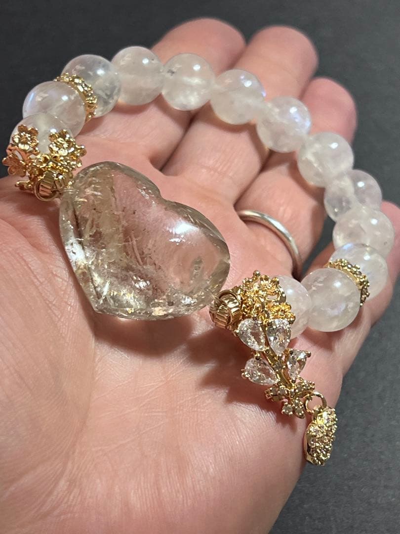 水入水晶・ブルーシラームーンストーンのブレスレット