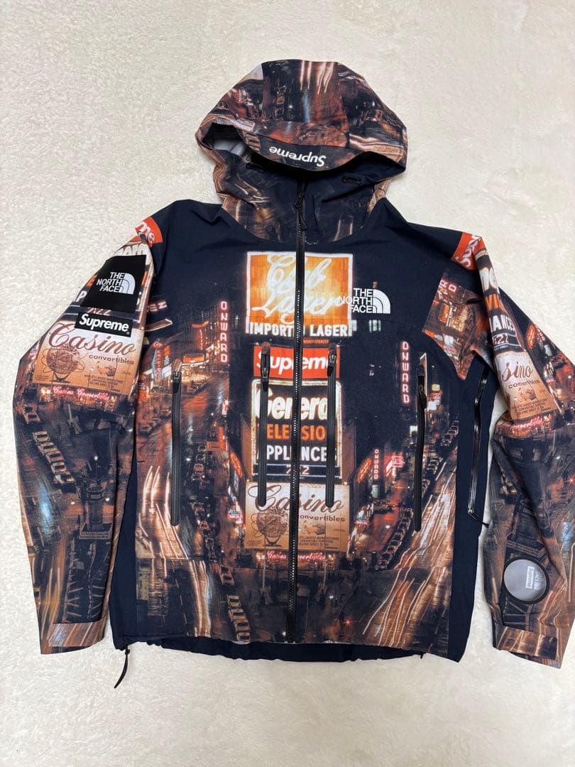 Supreme × The North Face Shell Jacket