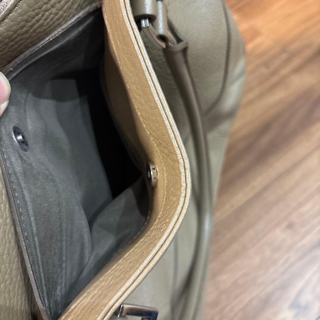 ペッレモルビダ メイデン ボヤージュ シュリンクレザートートバッグ レザー本革製