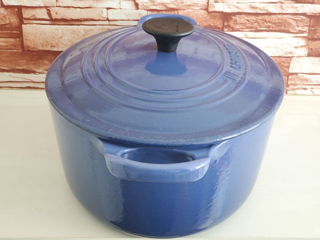 【週末価格】LE CREUSET　オーバル　25㎝　ル・クルーゼ