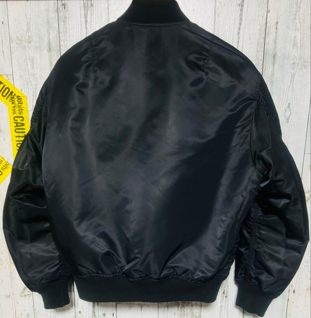 極名作 UNIQLO MA-1 2wayフライトジャケット 光沢 黒 紺 短丈