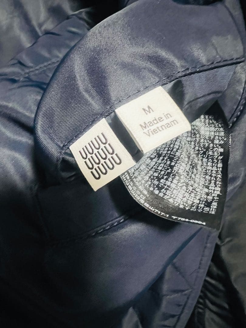 極名作 UNIQLO MA-1 2wayフライトジャケット 光沢 黒 紺 短丈