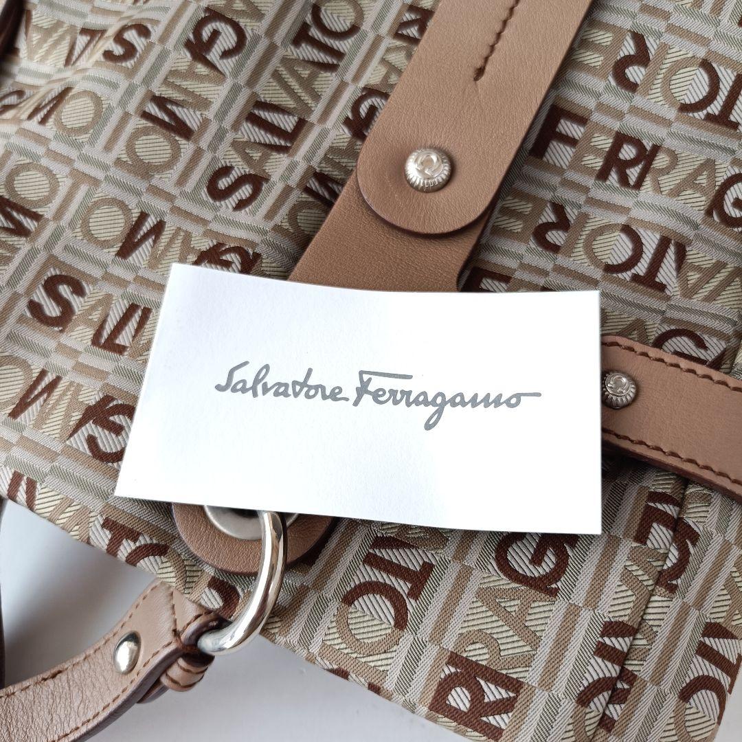 【美品】フェラガモ ロゴ キャンバス トートバッグ プリント