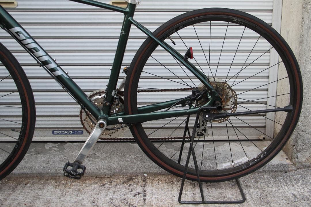 引き取り限定♪人気のGIANT♪エスケープ♪DISC♪新生活に活用してください♪