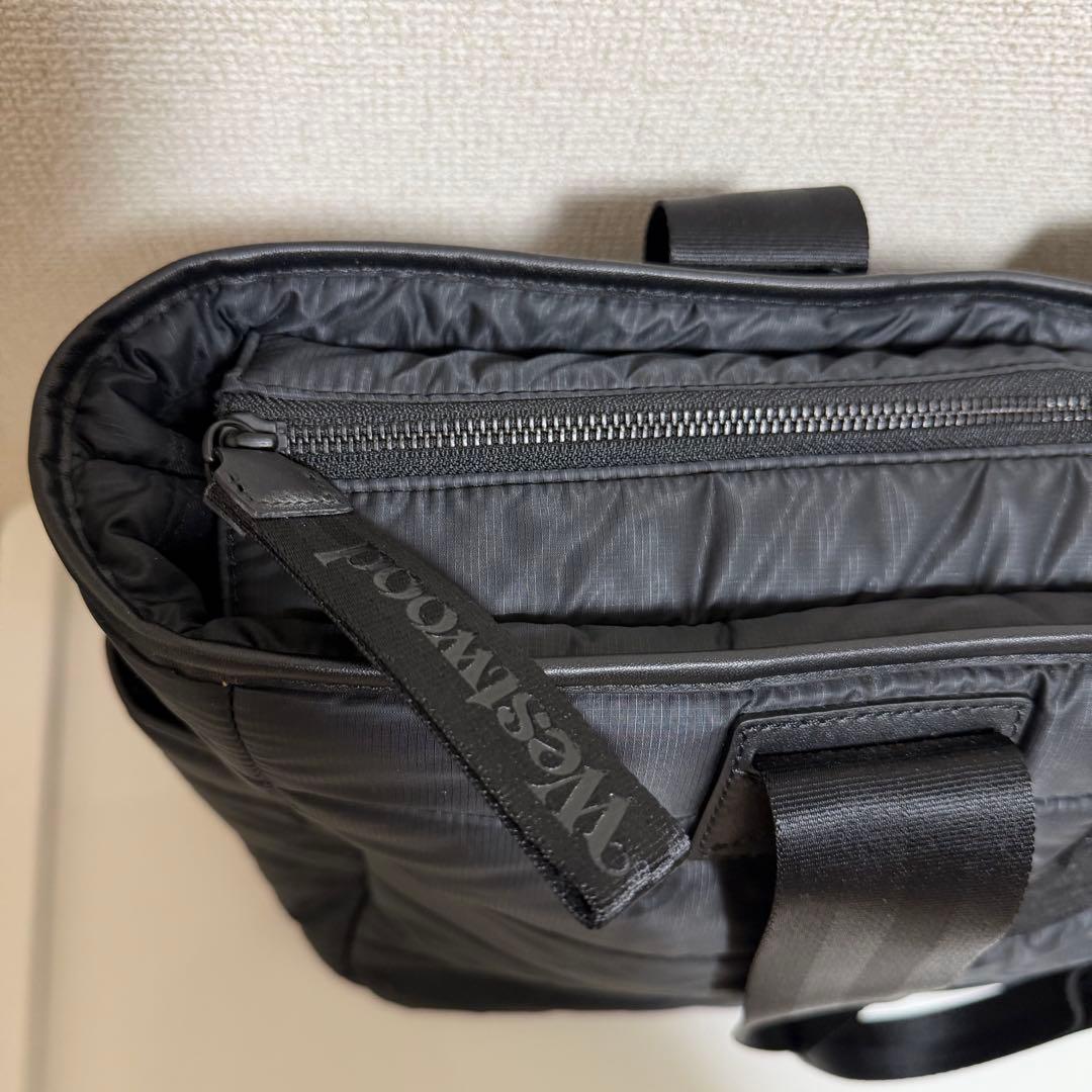 ☆極美品☆ヴィヴィアンウエストウッド フェルト オーブ トートバッグ ブラック