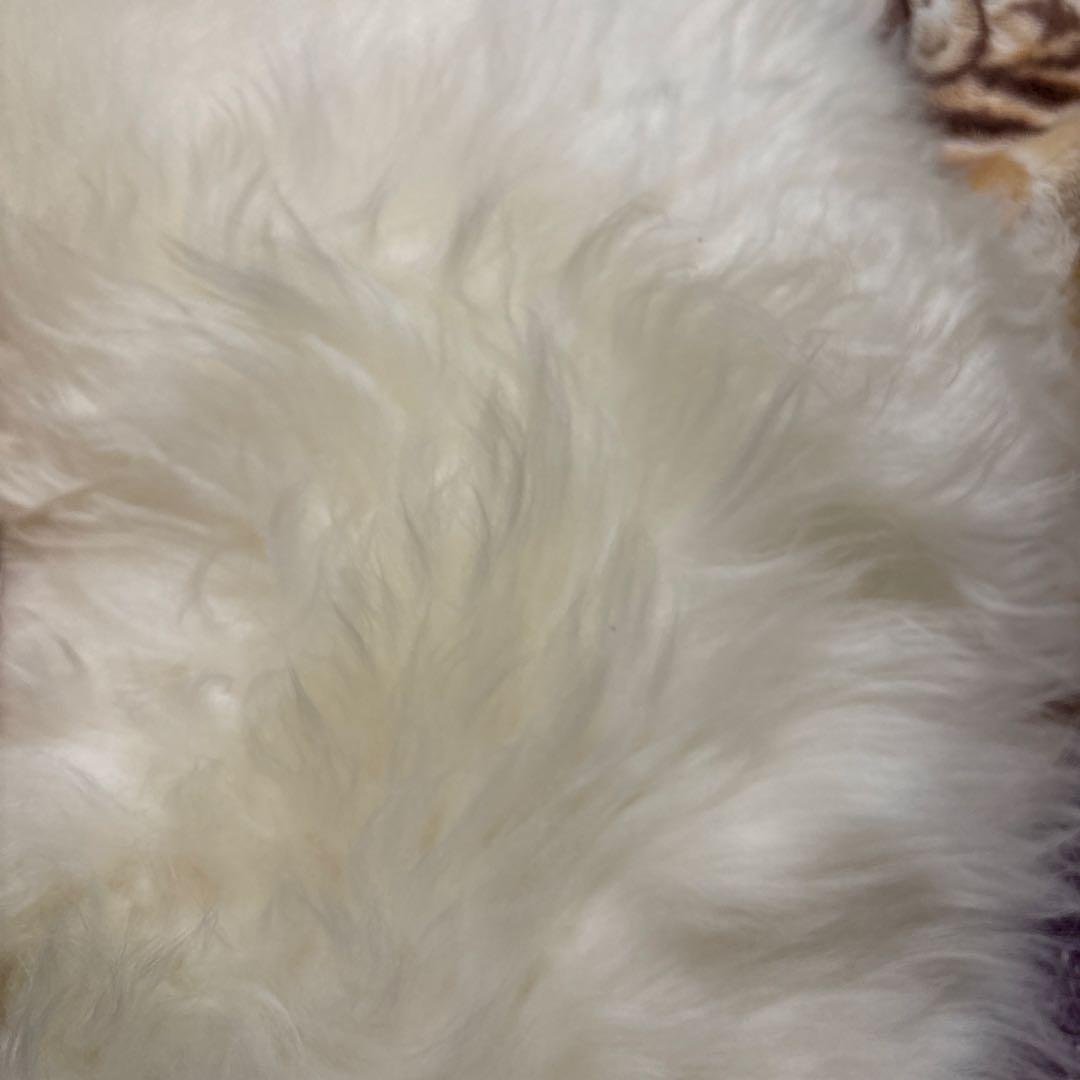 新品　シープスキンラグ／本革・革毛一体／一匹物ホワイトファー シープスキン風ラグ