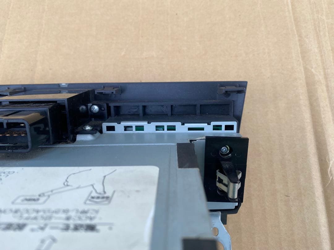 セルシオ UCF30/UCF31 純正 マークレビンソン DVDチェンジャー