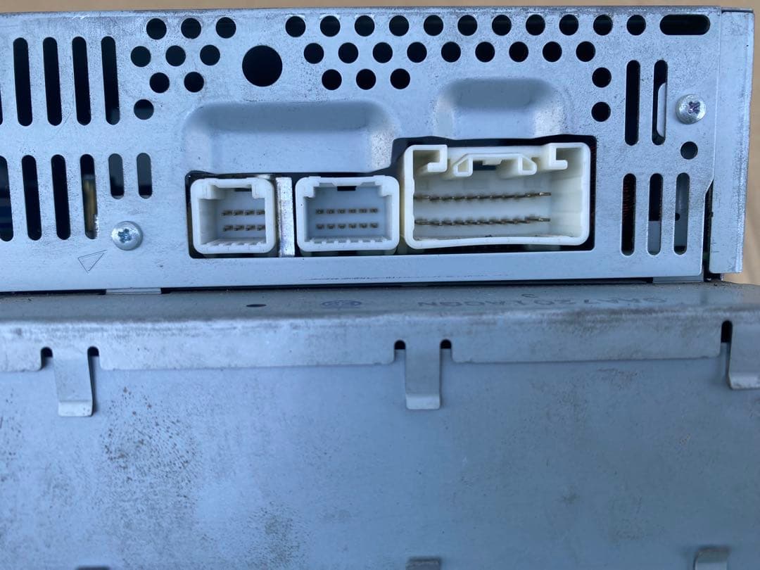 セルシオ UCF30/UCF31 純正 マークレビンソン DVDチェンジャー