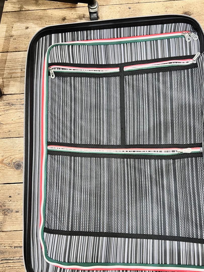 美品　レジェンドウォーカー　 ハードケース　キャリーケース