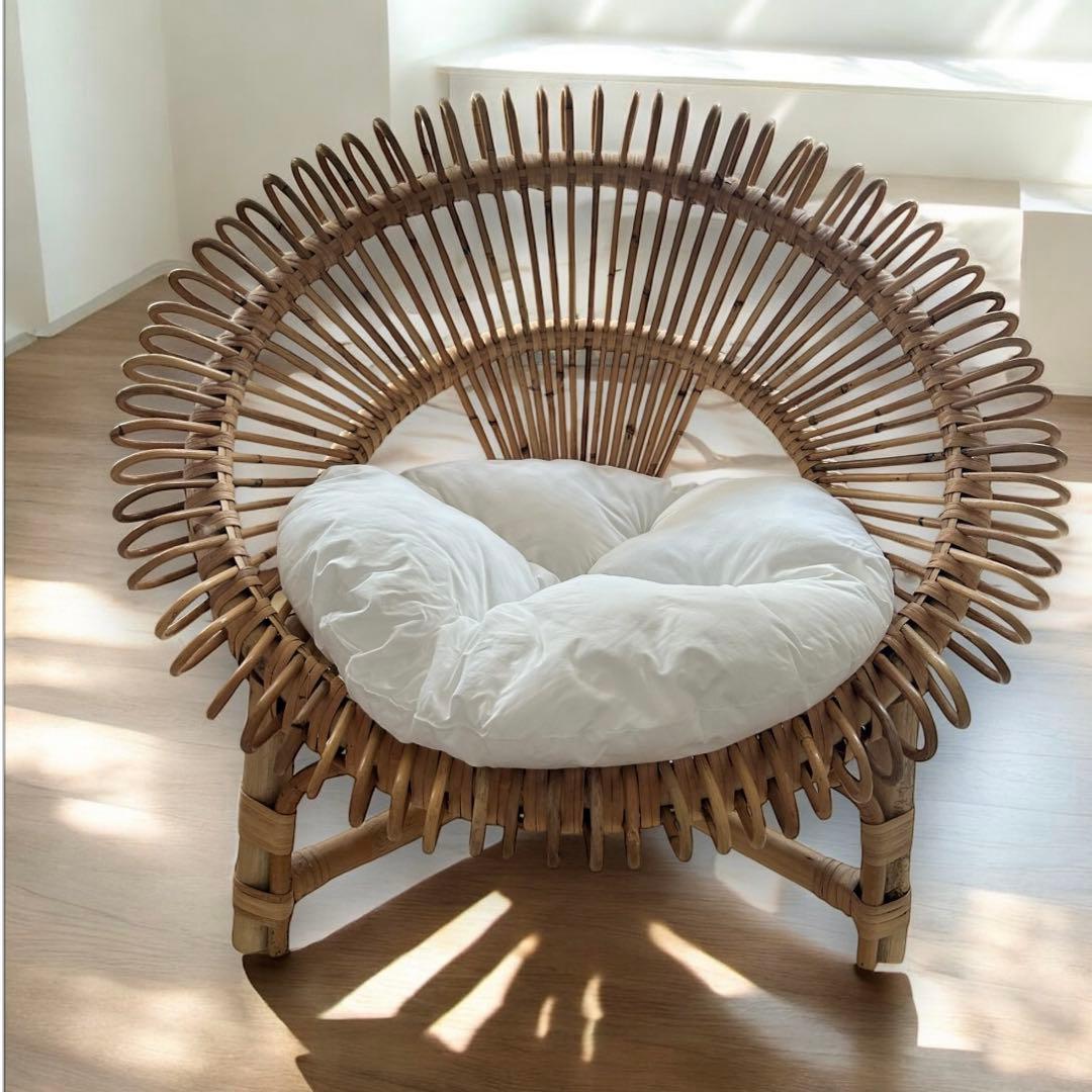 オルネコ　ラタンチェア 椅子　白クッション付き　猫ベッド　木製　キャットベッド