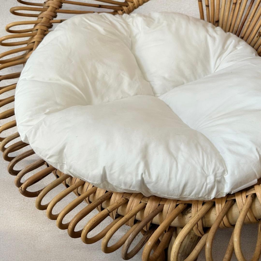 オルネコ　ラタンチェア 椅子　白クッション付き　猫ベッド　木製　キャットベッド