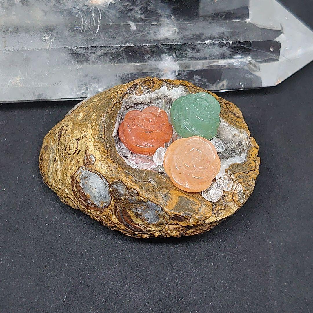 アラシャン金銭眼石 原石 天然小物入り 瑪瑙穴付き 置物 ゴビ瑪瑙 ゴビ石