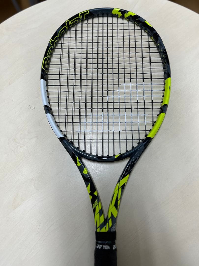 Babolat ピュアアエロ98 テニスラケット
