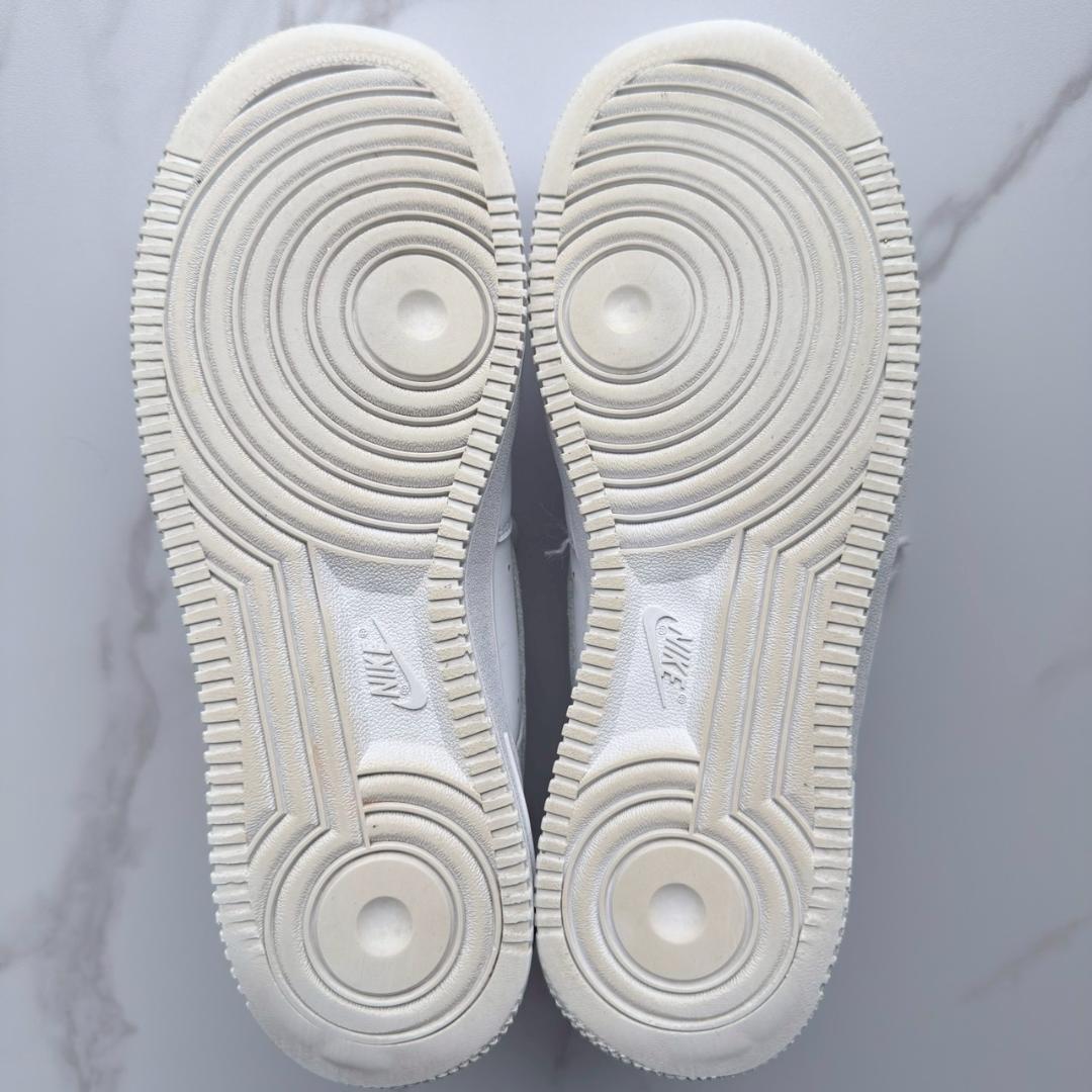NIKE エアフォース1 ホワイト 26.0 AIRFORCE 白 スニーカー