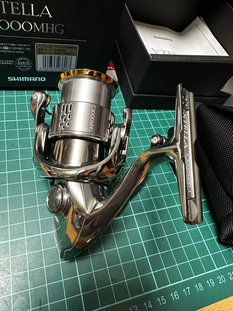 18 ステラ　c3000mhg シマノ