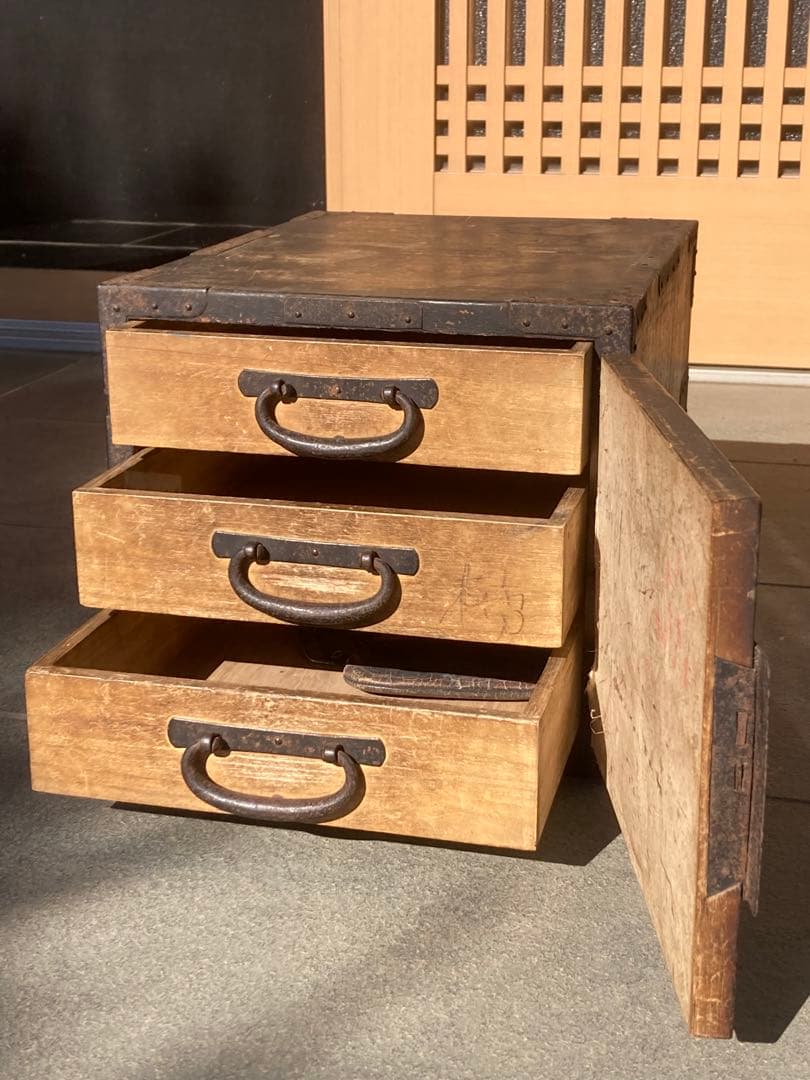 船箪笥　骨董品 古家具 木製箪笥 薬箱 薬箪笥 アンティーク【鍵付き】