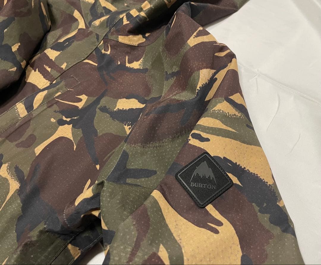 BURTON バートン GORE-TEX RADIAL JACKET 迷彩 M