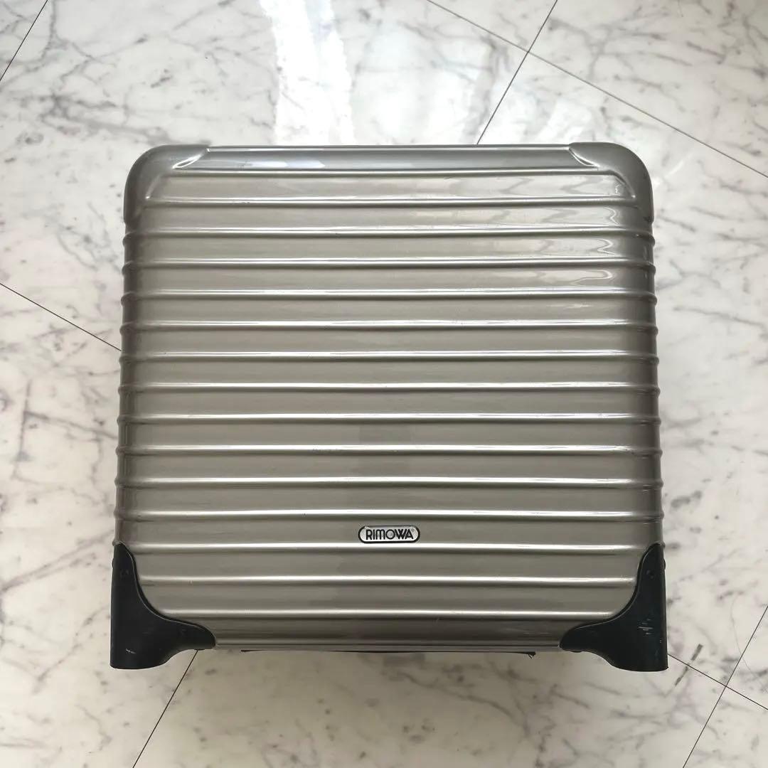 RIMOWA/リモワ製の2輪サルサ ビジネストロリー シャンパンゴールド 25L