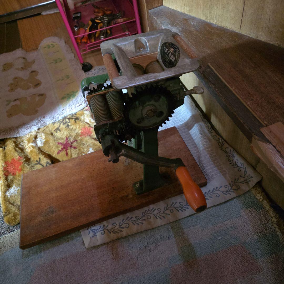 手動製麺機 緑色 約30cm x 15cm