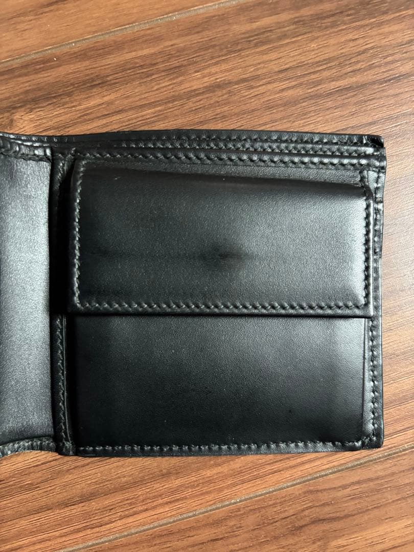 最終値下げGUCCI 二つ折り財布