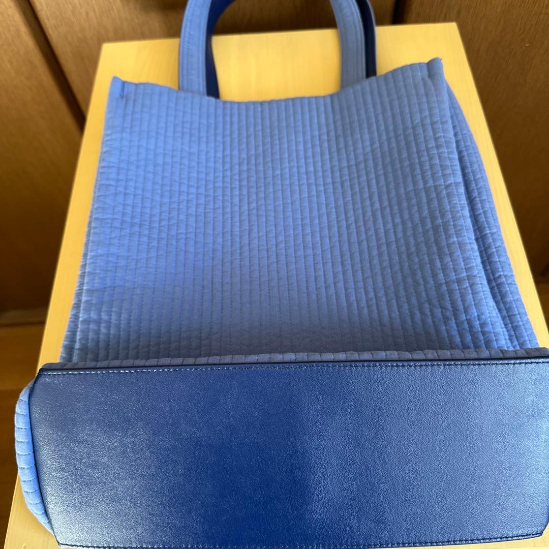 【週末限定値下げ】ファミリア ピオヌンナル コラボバッグ PORTE A4サイズ