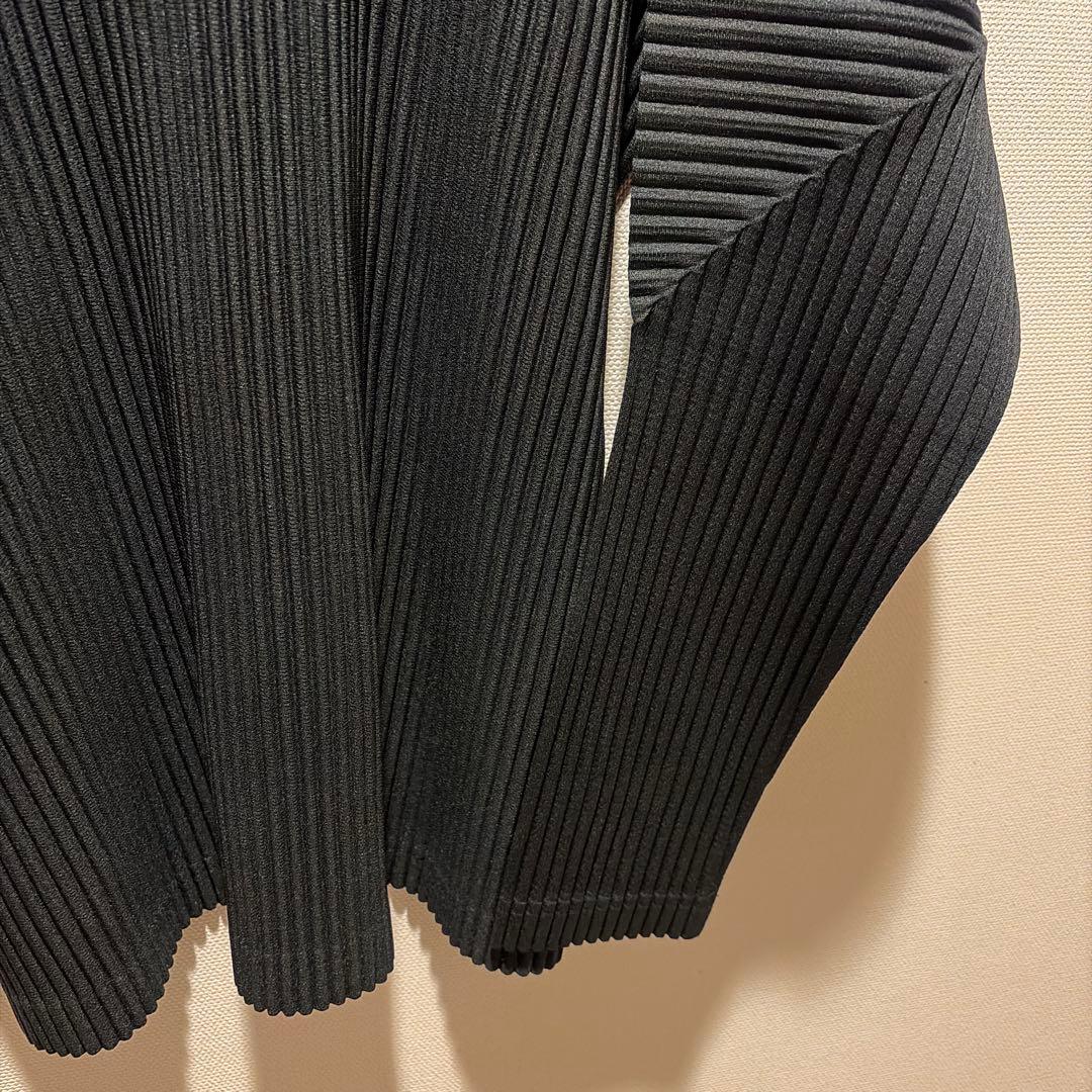 こばやし オムプリッセ イッセイミヤケ BASICS 黒 長袖カットソー