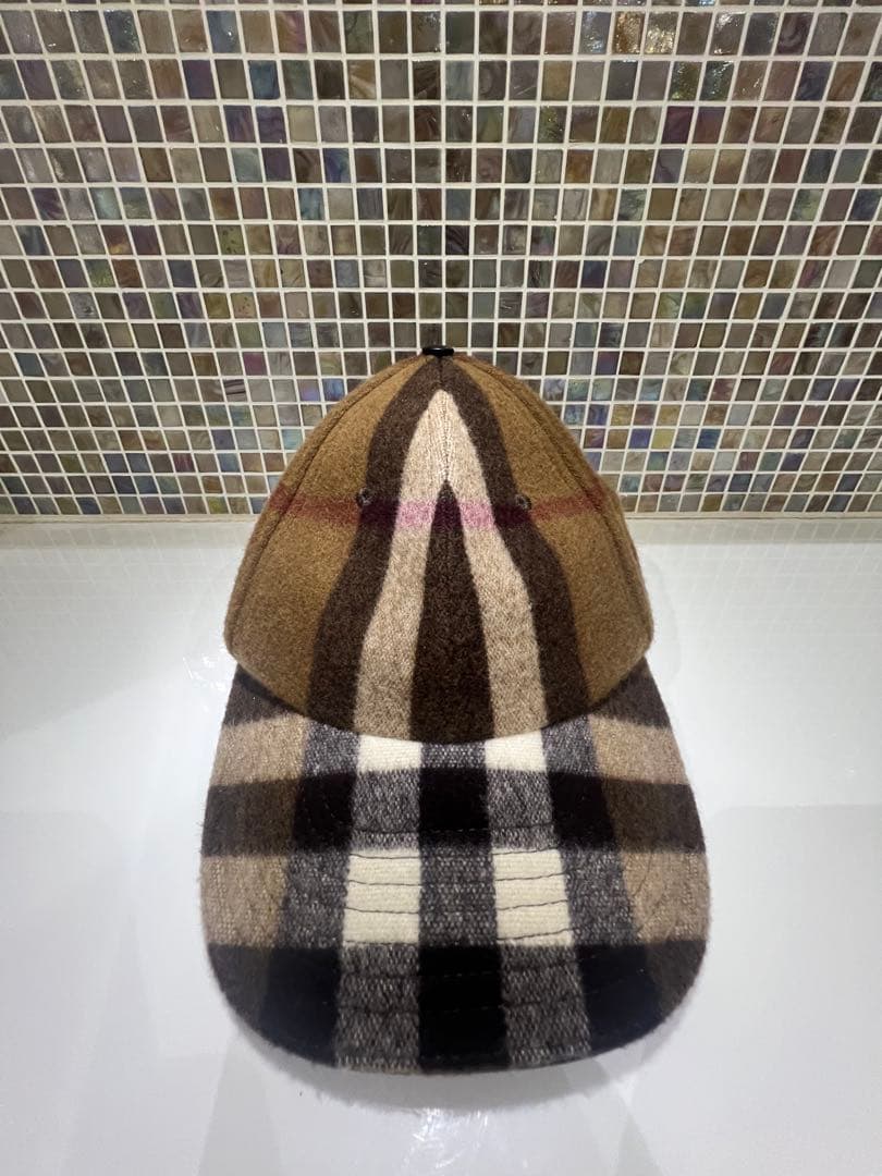 Burberry バーバリー　チェック柄 ベースボールキャップ